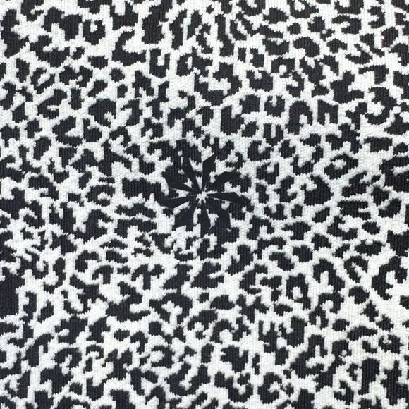 ATHLETA Salutation Stash II Textured Tight Leggings XS Black White Pockets Gym - Picture 9 of 10